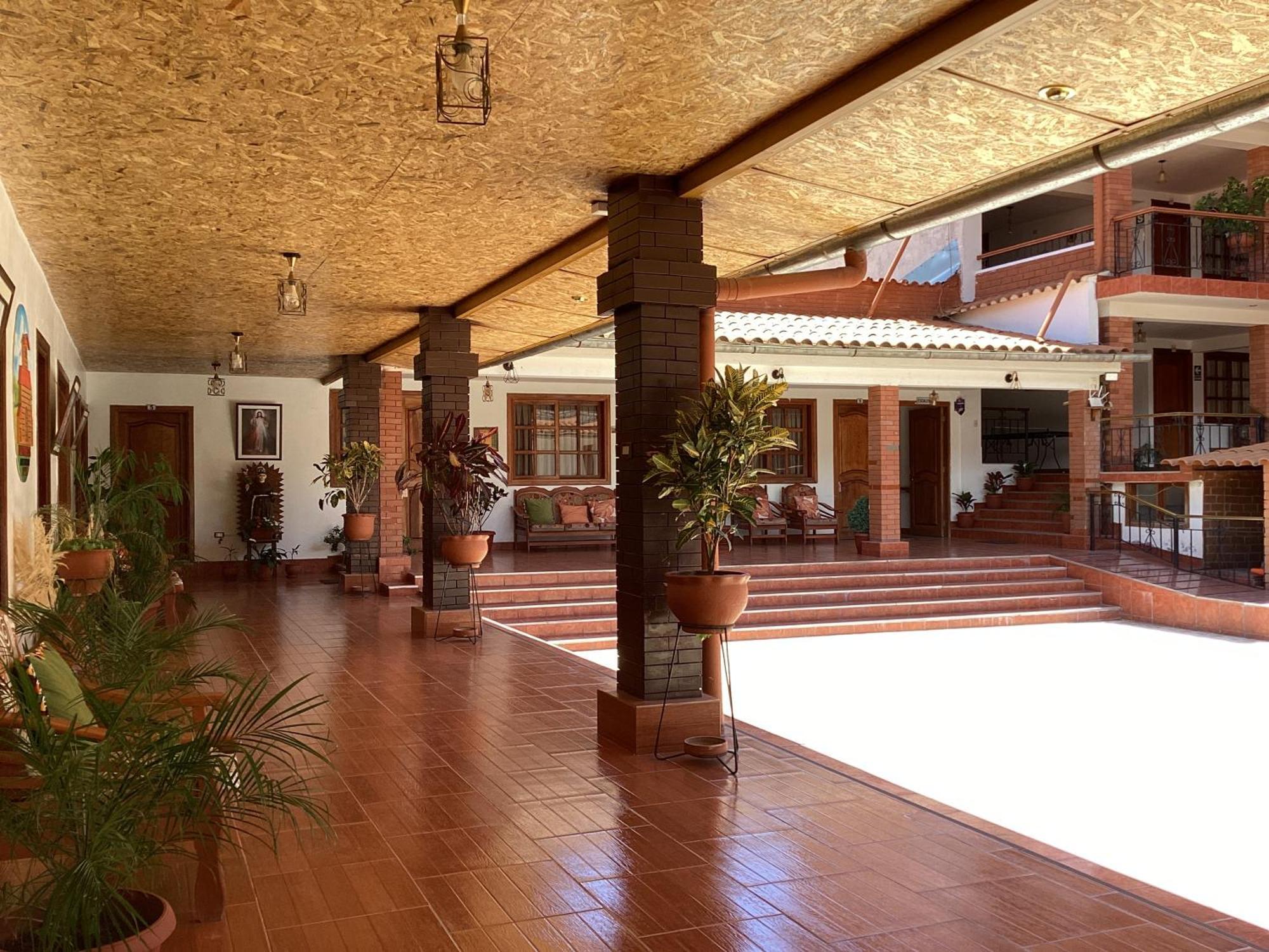 Las Torrecitas Carhuaz Екстер'єр фото